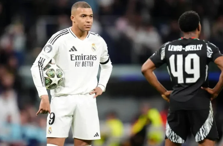 Kylian Mbappé Records, Achievements, and Lifestyle of a Football Phenomenon